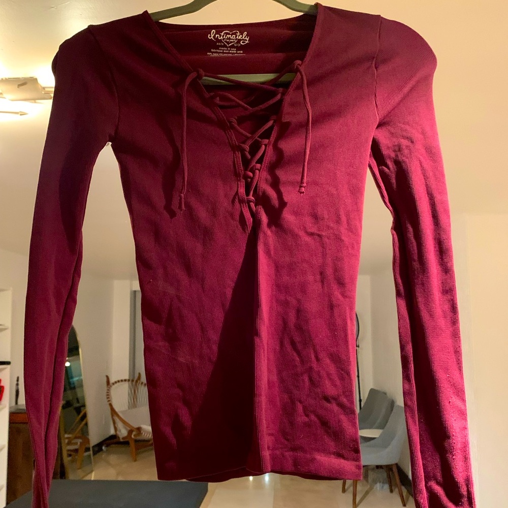 Burgandy never worn Free People top.